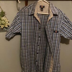 Dickies men’s size XL casual shirt